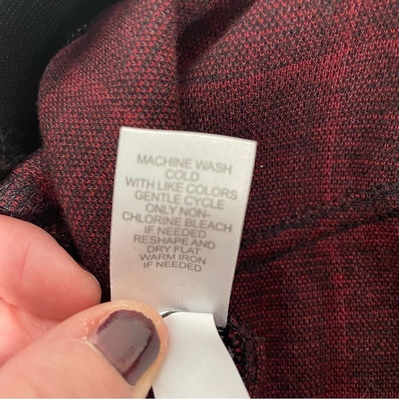 J. Jill Black & Red Plaid Faux Wrap Front Ponte Knit Skirt Size Small - Picture 10 of 11